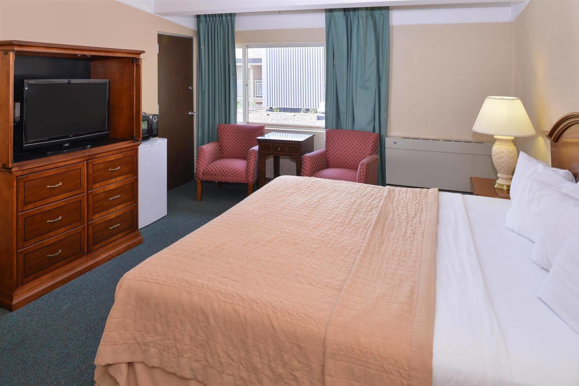 Americas Best Value Inn - Campus View Eau Claire Dış mekan fotoğraf